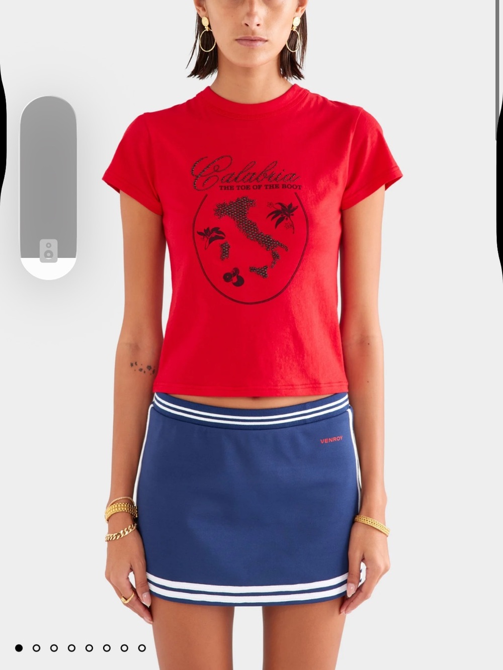 Venroy Red graphic cropped Tee